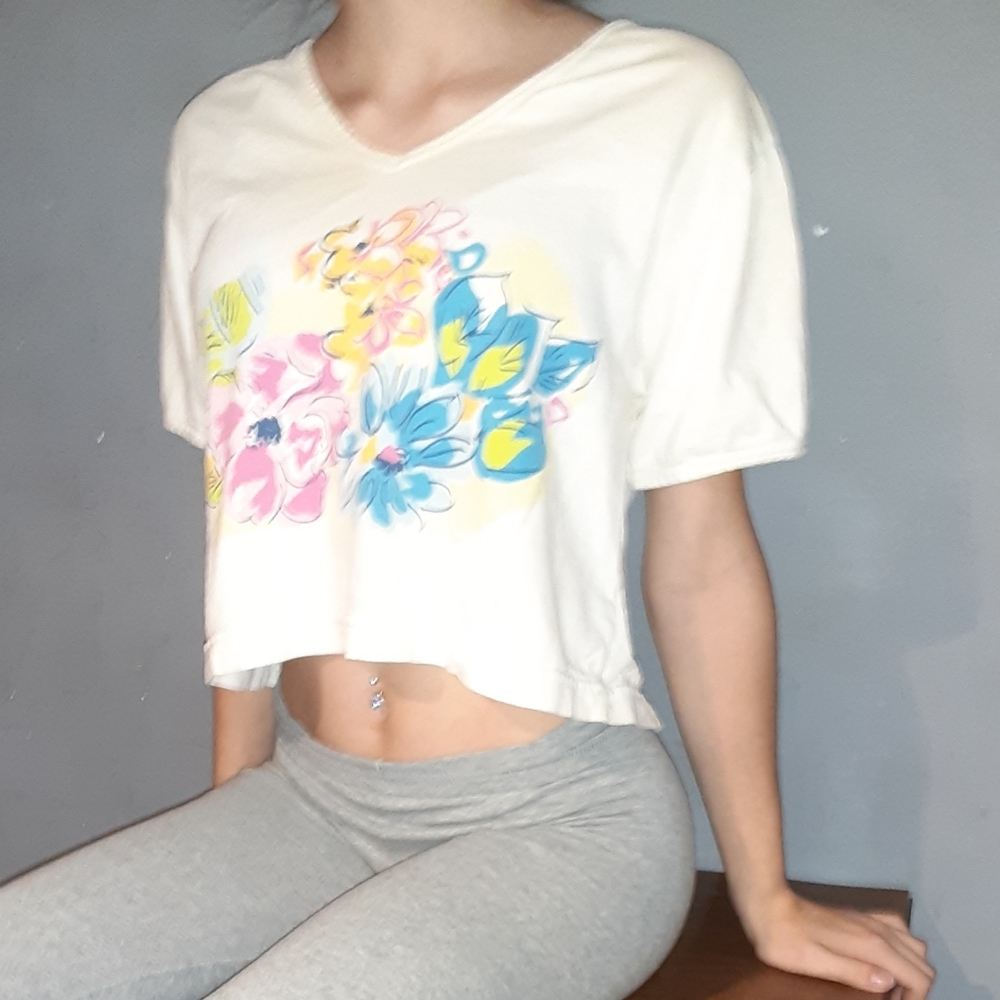 Crop Top Flower Tee